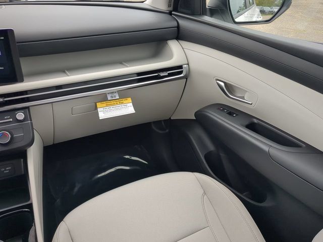 New 2025 Hyundai Tucson SE FWD image 17