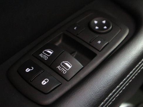 Used 2022 Dodge Challenger R/T Scat Pack image 32