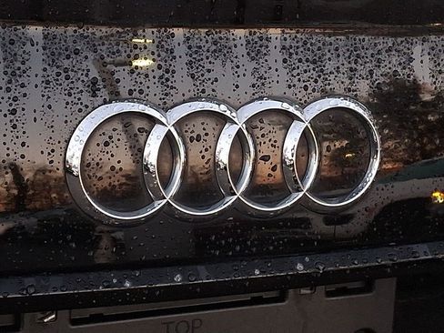 Used 2020 Audi S6 Premium Plus image 29