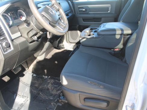 Used 2017 RAM 2500 SLT image 10