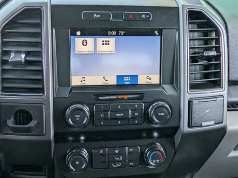 Used 2019 Ford F150 XLT image 12