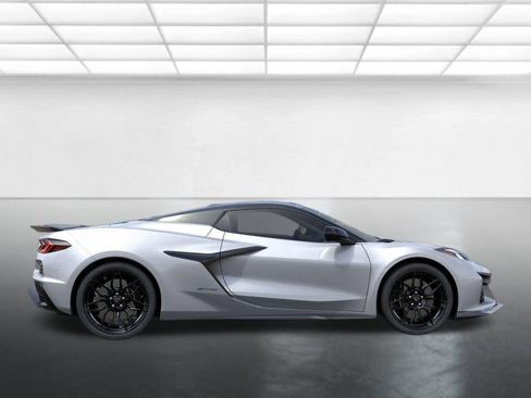 New 2026 Chevrolet Corvette Z06 RWD image 6