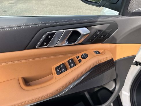 New 2026 BMW X5 xDrive40i w/ Climate Comfort Package image 19