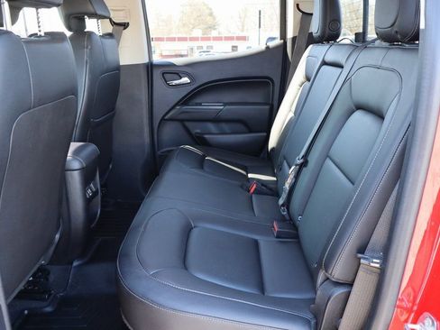 Used 2019 Chevrolet Colorado ZR2 w/ Colorado ZR2 Bison Edition image 21