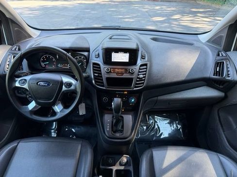 Used 2021 Ford Transit Connect XL FWD image 16