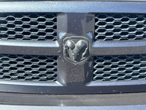 Used 2016 RAM 1500 Express AWD/4WD image 42