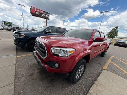Used 2019 Toyota Tacoma SR5 RWD image 8