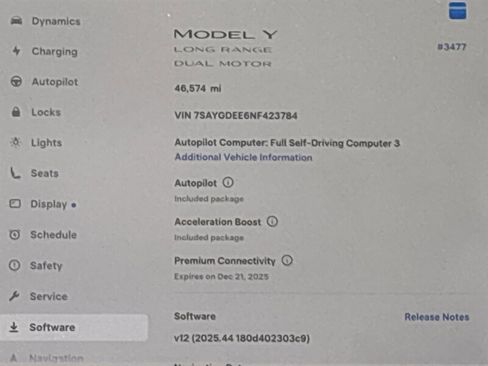 Used 2022 Tesla Model Y Long Range image 21