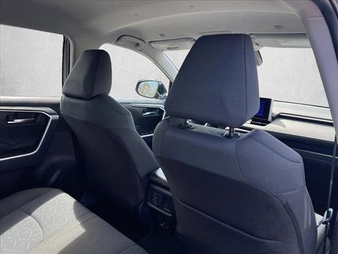 Certified 2025 Toyota RAV4 XLE image 22