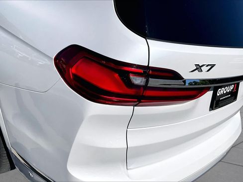 Used 2022 BMW X7 xDrive40i w/ Premium Package AWD/4WD image 30