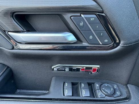 Used 2024 GMC Sierra 1500 AT4 w/ Technology Package image 34