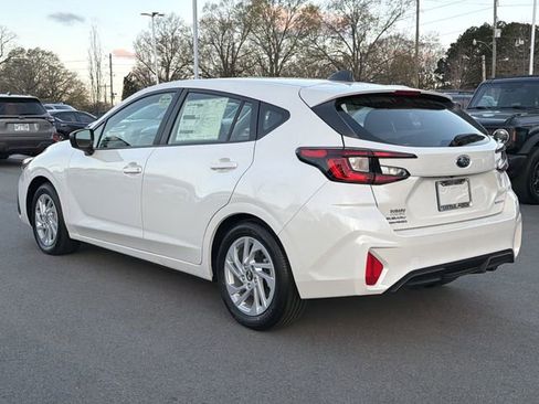 Used 2025 Subaru Impreza 2.0i image 5