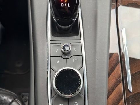 Used 2023 Cadillac Escalade Sport Platinum w/ LPO, ONYX Package image 22