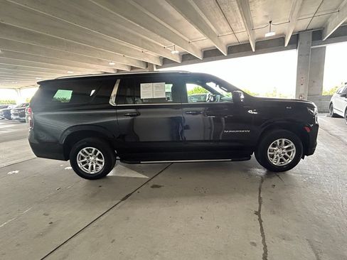 Used 2024 Chevrolet Suburban LT AWD/4WD image 6