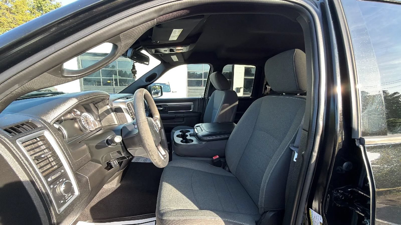 Used 2021 RAM 1500 Warlock w/ Electronics Group AWD/4WD image 17