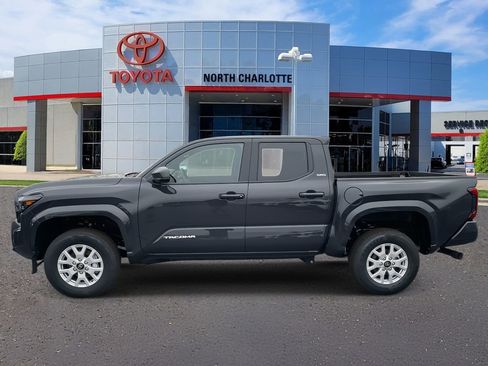 New 2026 Toyota Tacoma SR5 image 6