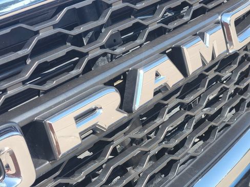 Used 2020 RAM 2500 Tradesman AWD/4WD image 13