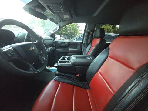Used 2023 Chevrolet Silverado 1500 Custom RWD image 5