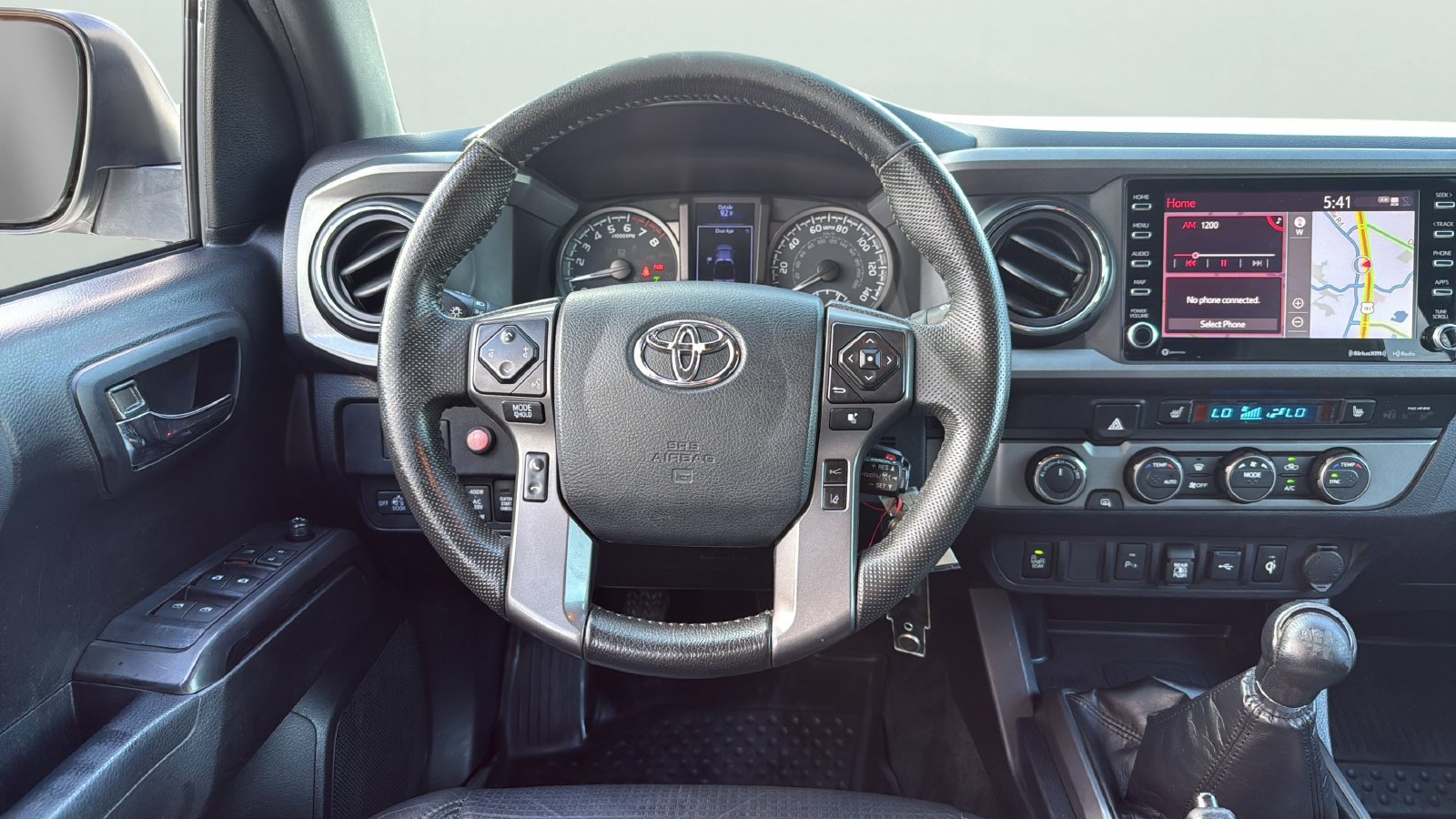 Used 2020 Toyota Tacoma TRD Off-Road w/ TRD Premium Off Road Package AWD/4WD image 12
