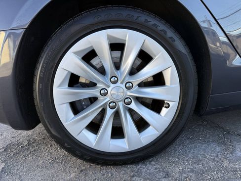 Used 2018 Tesla Model S 75D AWD/4WD image 31