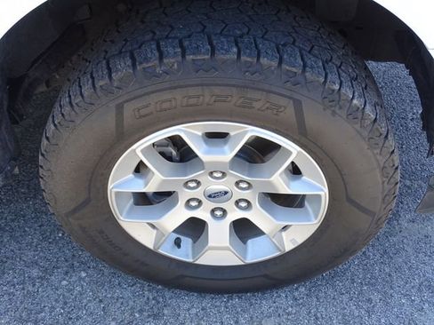 Used 2023 Ford F150 XLT image 14