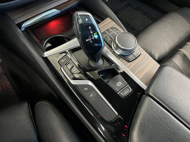 Used 2017 BMW 530i RWD image 21