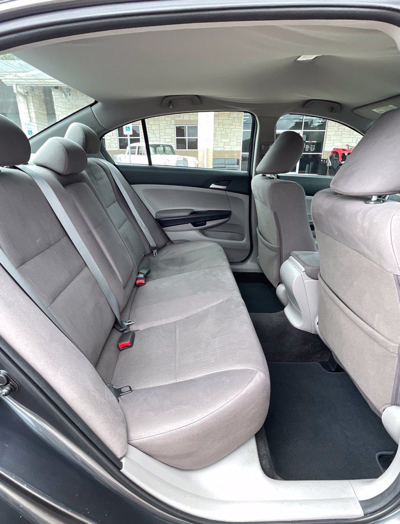 Used 2012 Honda Accord LX image 30