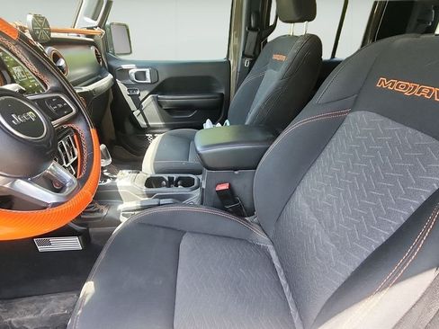 Used 2020 Jeep Gladiator Mojave AWD/4WD image 13