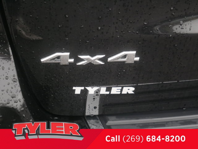 Used 2019 Jeep Grand Cherokee Overland AWD/4WD image 13