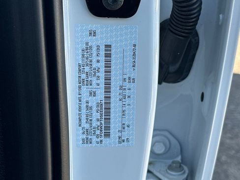 New 2025 Ford F350 XL w/ XL Chrome Package AWD/4WD image 24