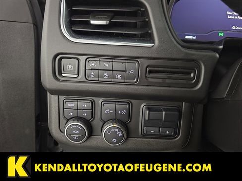 Used 2022 Chevrolet Tahoe Z71 w/ Z71 Off-Road Package image 17