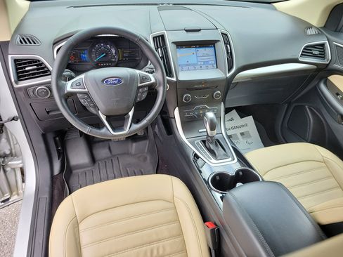 Used 2016 Ford Edge SEL w/ Equipment Group 201A FWD image 14
