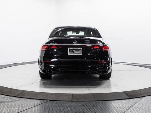 Used 2025 Mercedes-Benz E 53 AMG e 4MATIC Sedan image 31