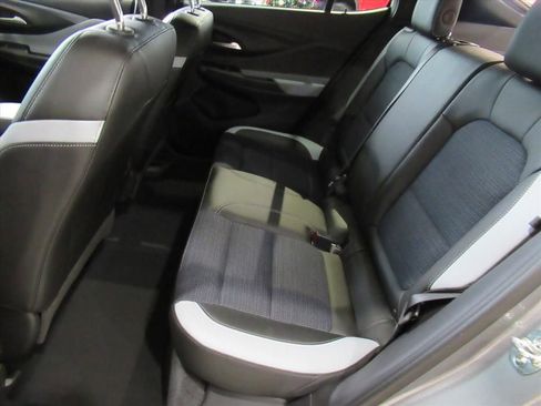 New 2025 Buick Envista Preferred w/ Convenience I Package image 25