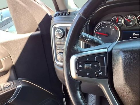 Used 2021 Chevrolet Silverado 1500 LT Trail Boss AWD/4WD image 14