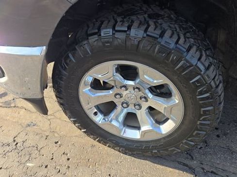 Certified 2019 RAM 1500 Big Horn image 4