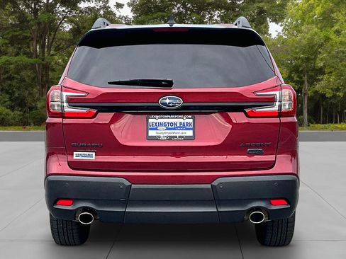 Used 2023 Subaru Ascent Onyx Edition Limited image 6