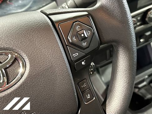 Used 2021 Toyota Tacoma SR image 13