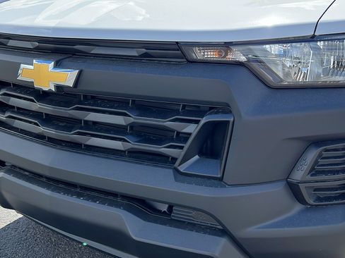New 2026 Chevrolet Colorado W/T w/ WT Convenience Package II AWD/4WD image 10