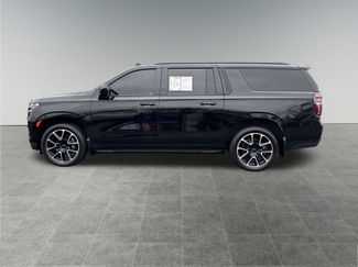 Used 2023 Chevrolet Suburban RST video 2