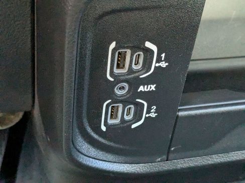 Used 2024 RAM 2500 Big Horn image 19