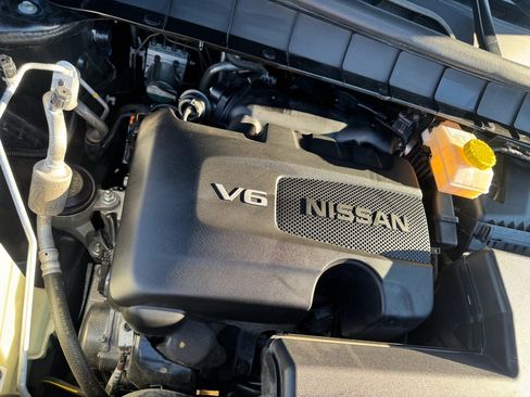 Used 2023 Nissan Pathfinder SL image 33