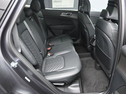 New 2026 Kia Sportage X-Line AWD/4WD image 36