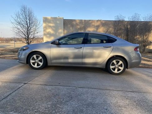 Used 2015 Dodge Dart SXT image 4