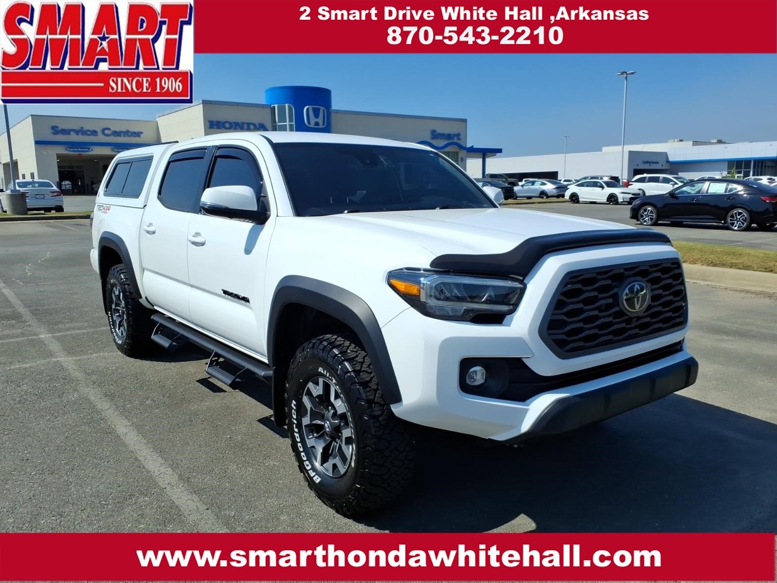 Used 2023 Toyota Tacoma TRD Off-Road w/ Advanced Technology Package AWD/4WD image 1