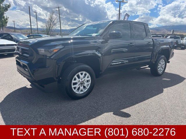 Used 2025 Toyota Tacoma SR5 AWD/4WD image 8
