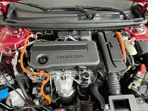 Certified 2025 Honda Accord Sport image 30