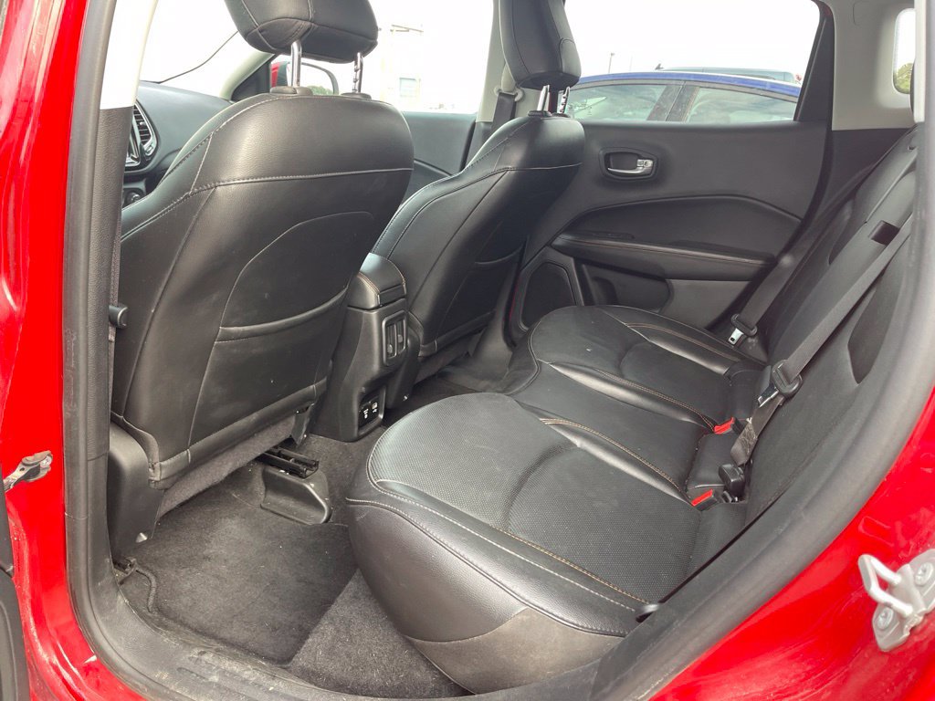 Used 2020 Jeep Compass Limited w/ Luxury Seat Group AWD/4WD image 11