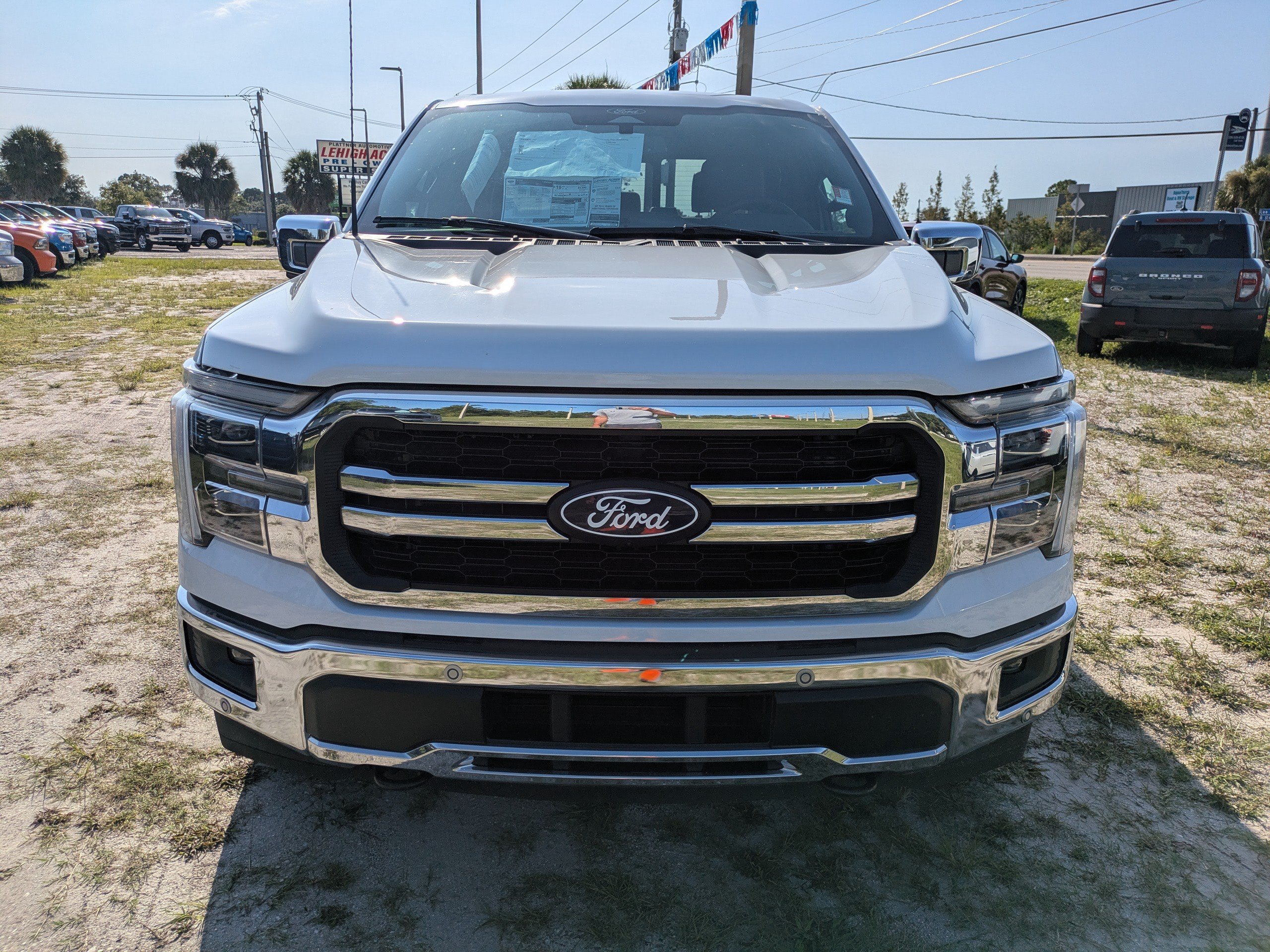 Used 2026 Ford F150 Lariat w/ Equipment Group 501A Mid AWD/4WD image 9