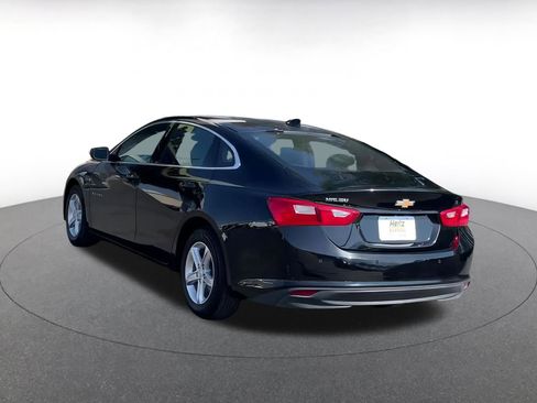 Used 2024 Chevrolet Malibu LT image 11